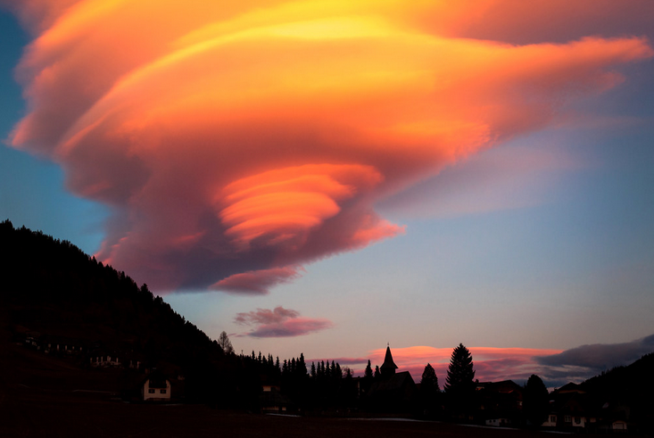 Altocumulus Lenticularis